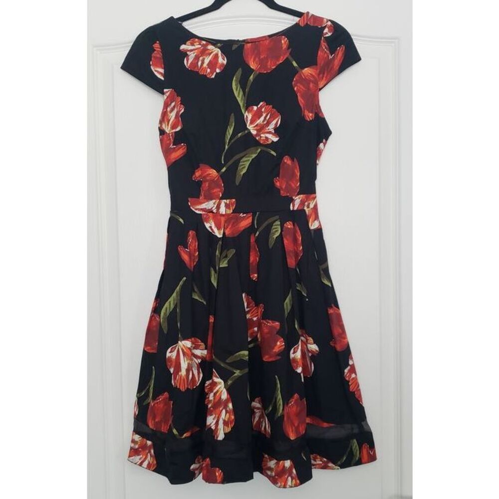 Dorothy Perkins Floral Black Red Tulip Print Cap Sleeve Fit Flare Dress Sz 8‎